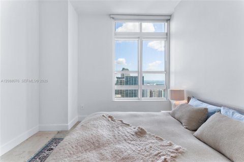 Copropriété à louer à Miami, Floride: 3 chambres, 163.79 m2 № 2363858 - photo 17