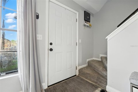 Touwnhouse à vendre à Winter Park, Floride: 2 chambres, 95.78 m2 № 1918691 - photo 3