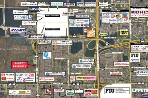 Commercial property in Miami, Florida № 2194607 - photo 4