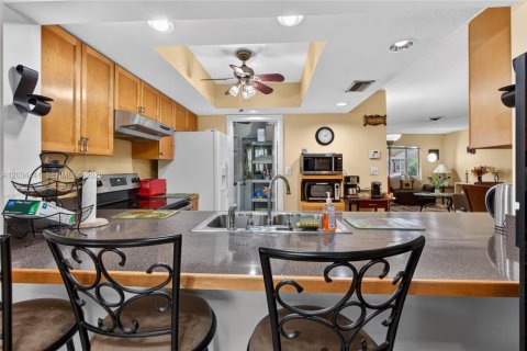 Casa en venta en Lauderdale Lakes, Florida, 2 dormitorios, 127.46 m2 № 2154594 - foto 15