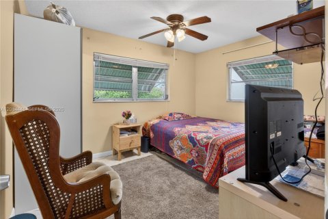 Casa en venta en Lauderdale Lakes, Florida, 2 dormitorios, 127.46 m2 № 2154594 - foto 19