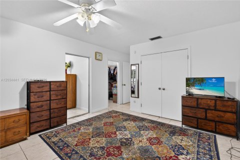 Casa en venta en Lauderdale Lakes, Florida, 2 dormitorios, 127.46 m2 № 2154594 - foto 27