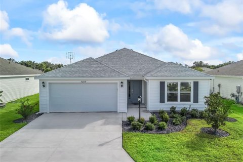 Casa en venta en The Villages, Florida, 3 dormitorios, 137.4 m2 № 1884653 - foto 1