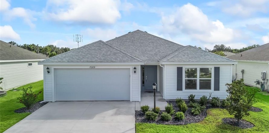 Casa en The Villages, Florida 3 dormitorios, 137.4 m2 № 1884653