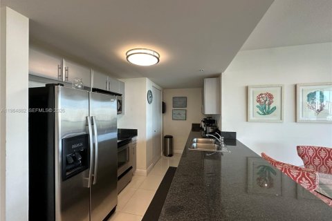 Copropriété à louer à Miami, Floride: 2 chambres, 88.72 m2 № 2045881 - photo 25