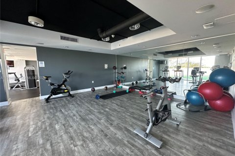 Copropriété à louer à Miami, Floride: 2 chambres, 88.72 m2 № 2045881 - photo 14