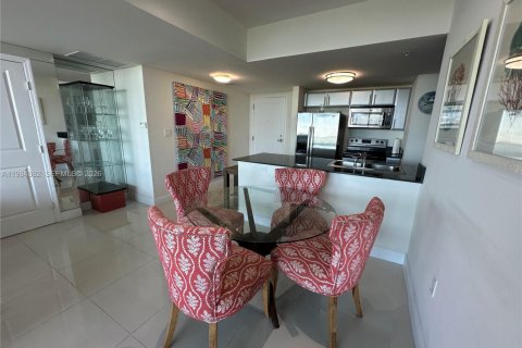 Copropriété à louer à Miami, Floride: 2 chambres, 88.72 m2 № 2045881 - photo 23