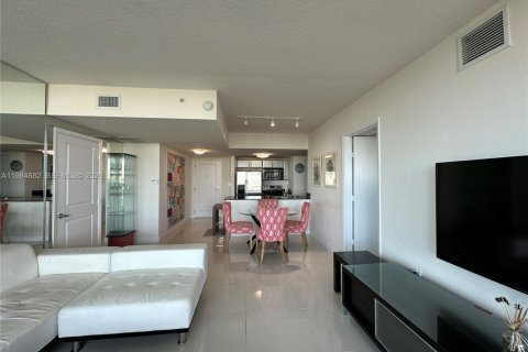 Copropriété à louer à Miami, Floride: 2 chambres, 88.72 m2 № 2045881 - photo 22