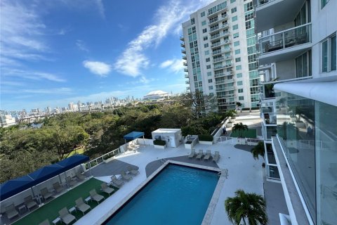 Copropriété à louer à Miami, Floride: 2 chambres, 88.72 m2 № 2045881 - photo 9