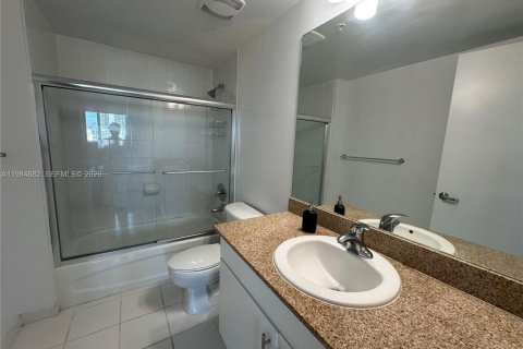 Copropriété à louer à Miami, Floride: 2 chambres, 88.72 m2 № 2045881 - photo 29