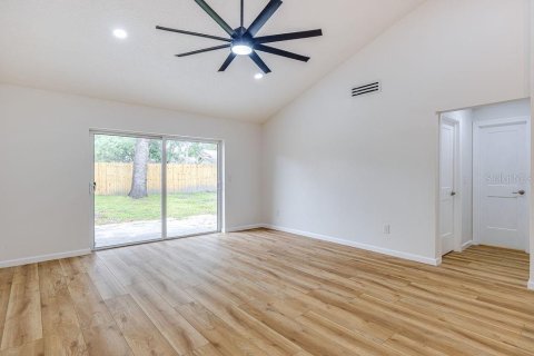 Casa en venta en Tampa, Florida, 2 dormitorios, 115.57 m2 № 1903480 - foto 20