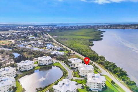 Condo in Bradenton, Florida, 3 bedrooms № 2141940 - photo 5