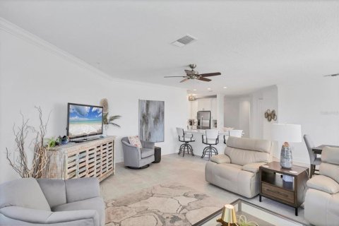 Condo in Bradenton, Florida, 3 bedrooms № 2141940 - photo 18