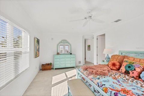 Condo in Bradenton, Florida, 3 bedrooms № 2141940 - photo 26