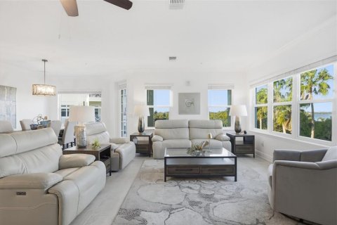 Condo in Bradenton, Florida, 3 bedrooms № 2141940 - photo 14