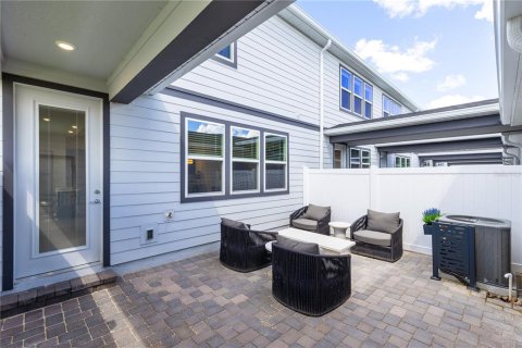 Townhouse in Orlando, Florida 4 bedrooms, 171.59 sq.m. № 2152240 - photo 17