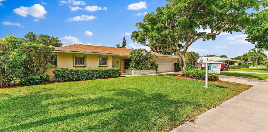 House in North Palm Beach, Florida 4 bedrooms, 248.61 sq.m. № 1173010