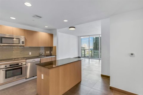 Condo in Miami, Florida, 1 bedroom  № 1929252 - photo 21