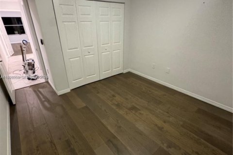 Villa ou maison à louer à Cooper City, Floride: 4 chambres, 189.89 m2 № 1987345 - photo 15