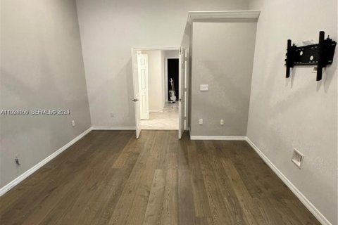 Villa ou maison à louer à Cooper City, Floride: 4 chambres, 189.89 m2 № 1987345 - photo 17