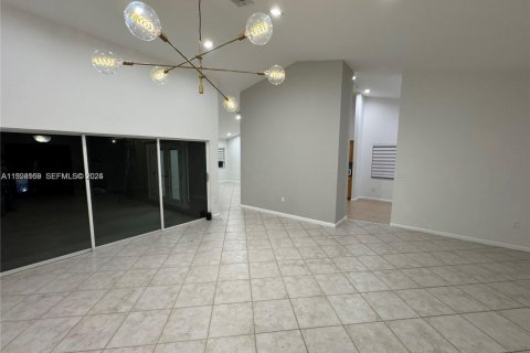 Villa ou maison à louer à Cooper City, Floride: 4 chambres, 189.89 m2 № 1987345 - photo 24