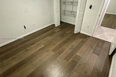 Villa ou maison à louer à Cooper City, Floride: 4 chambres, 189.89 m2 № 1987345 - photo 16