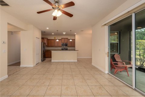 Villa ou maison à louer à Tampa, Floride: 3 chambres, 176.51 m2 № 2405177 - photo 14