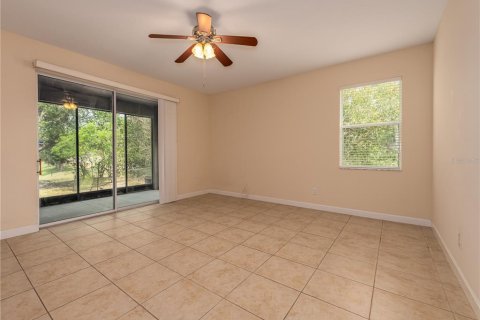 Villa ou maison à louer à Tampa, Floride: 3 chambres, 176.51 m2 № 2405177 - photo 8