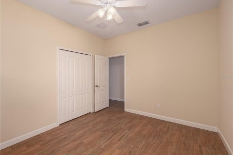 Villa ou maison à louer à Tampa, Floride: 3 chambres, 176.51 m2 № 2405177 - photo 16