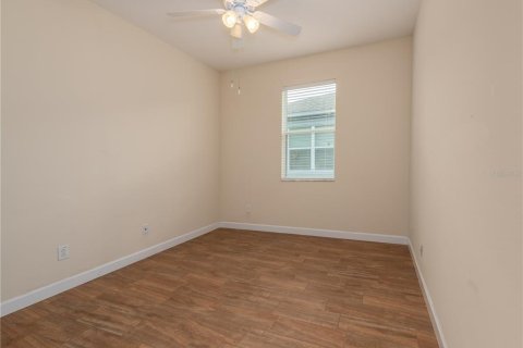 Villa ou maison à louer à Tampa, Floride: 3 chambres, 176.51 m2 № 2405177 - photo 17