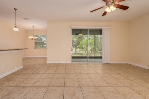 Villa ou maison à louer à Tampa, Floride: 3 chambres, 176.51 m2 № 2405177 - photo 7