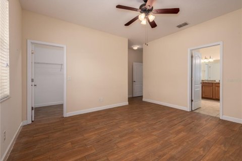 Villa ou maison à louer à Tampa, Floride: 3 chambres, 176.51 m2 № 2405177 - photo 21