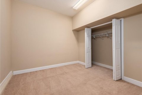 Villa ou maison à louer à Tampa, Floride: 3 chambres, 176.51 m2 № 2405177 - photo 27