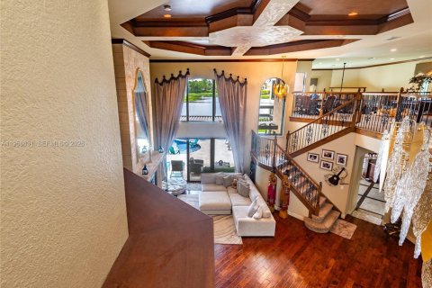 House in Boynton Beach, Florida 6 bedrooms, 500.09 sq.m. № 2010564 - photo 7