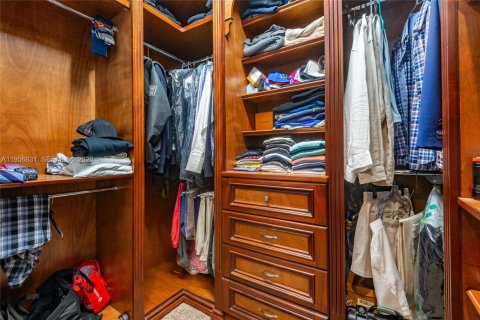 House in Boynton Beach, Florida 6 bedrooms, 500.09 sq.m. № 2010564 - photo 21