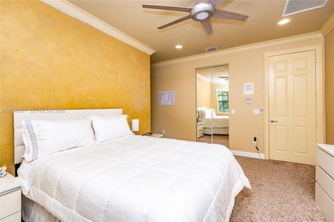 House in Boynton Beach, Florida 6 bedrooms, 500.09 sq.m. № 2010564 - photo 11