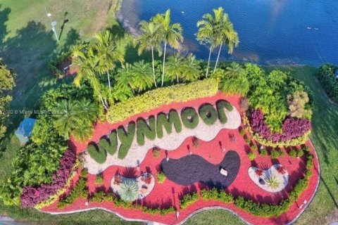 Condominio en venta en Coconut Creek, Florida, 2 dormitorios, 89.37 m2 № 2012449 - foto 30