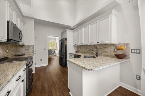 Casa en venta en Orlando, Florida, 4 dormitorios, 228.73 m2 № 1900119 - foto 13
