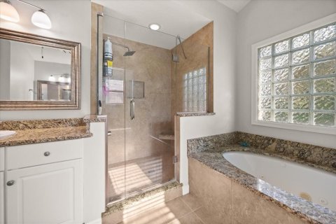 Casa en venta en Orlando, Florida, 4 dormitorios, 228.73 m2 № 1900119 - foto 27