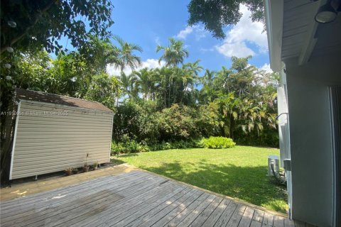 Villa ou maison à louer à Miami Springs, Floride: 2 chambres, 115.94 m2 № 1966369 - photo 9