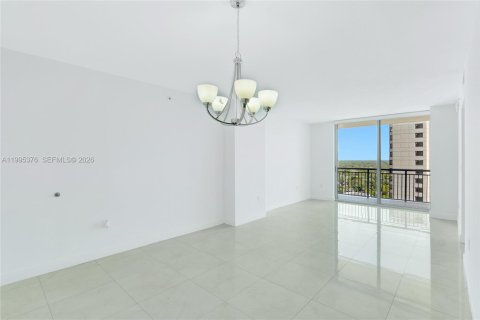 Condo in Miami, Florida, 1 bedroom № 2255964 - photo 5