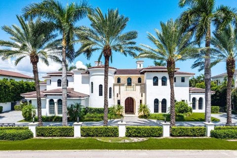 Villa ou maison à Boca Raton, Floride 7 chambres, 925.77 m2 № 2389835