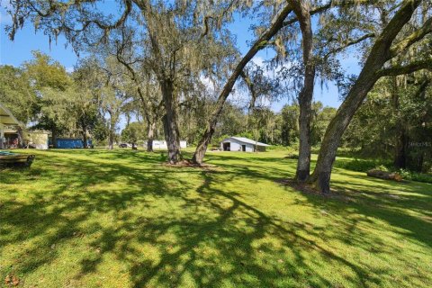 House in Dade City, Florida 3 bedrooms, 134.06 sq.m. № 2135409 - photo 2