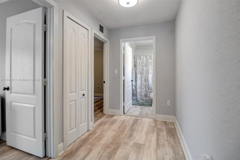 Villa ou maison à vendre à Homestead, Floride: 4 chambres, 253.72 m2 № 1749853 - photo 6