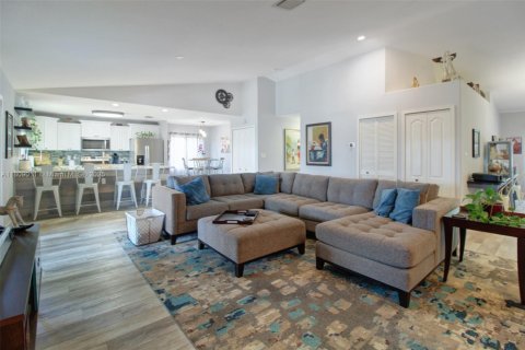Villa ou maison à vendre à Homestead, Floride: 4 chambres, 253.72 m2 № 1749853 - photo 28