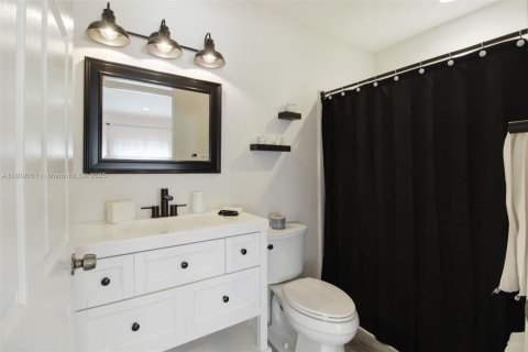 Villa ou maison à vendre à Homestead, Floride: 4 chambres, 253.72 m2 № 1749853 - photo 25
