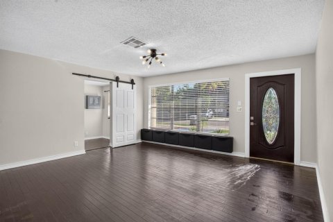 House in Pompano Beach, Florida 3 bedrooms, 101.36 sq.m. № 2401233 - photo 8