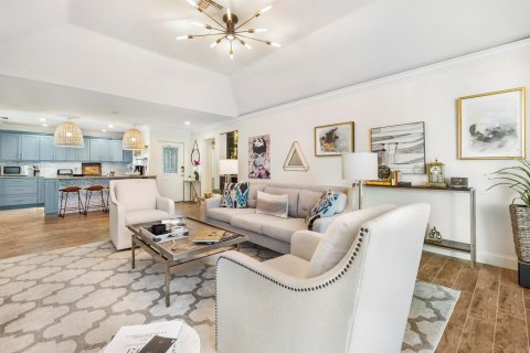 Villa ou maison à louer à West Palm Beach, Floride: 2 chambres, 150.59 m2 № 2260228 - photo 3