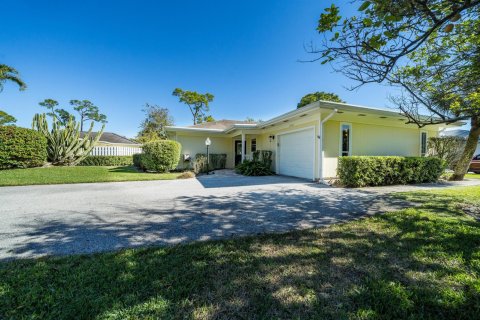 Villa ou maison à louer à West Palm Beach, Floride: 2 chambres, 150.59 m2 № 2260228 - photo 18