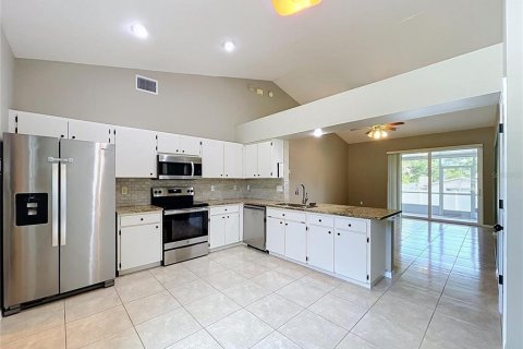 Villa ou maison à vendre à Valrico, Floride: 4 chambres, 186.55 m2 № 2302982 - photo 10
